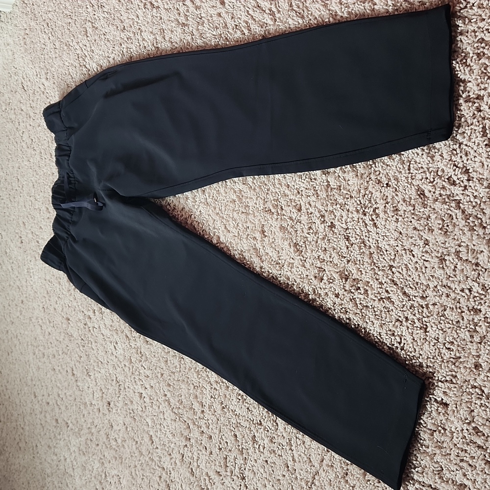 Lululemon black pants